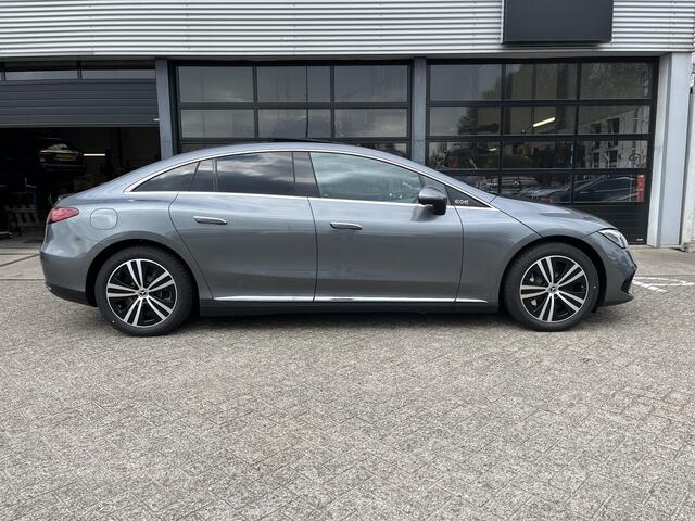 Mercedes-Benz EQE 300 Business LIMITED | Panoramadak | Donkergetint Glas Achter | Apple CarPlay | Android Auto | Sfeerverlichting | Stoelverwarming | Parkeersensoren | Achteruitrijcamera | Elektrisch Inklapbare Buitenspiegels
