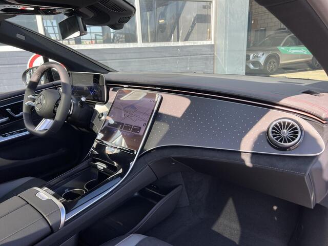 Mercedes-Benz EQE 300 Sport Edition LIMITED | AMG Line | Night Pakket | Panoramadak | DISTRONIC Afstandsassistent | Dodehoekassistent | Apple CarPlay | Android Auto | Elektrisch Verstelbare Stoelen + Memory | Sfeerverlichting | Stoelverwarming | Achteruitrijcamera