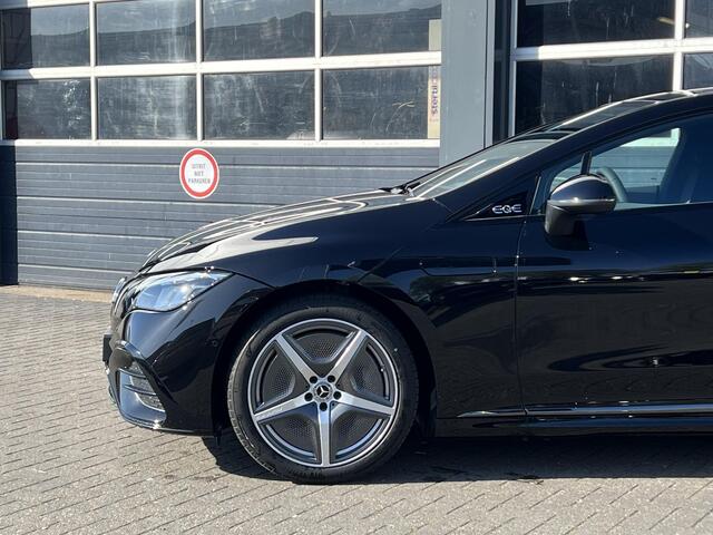Mercedes-Benz EQE 300 Sport Edition LIMITED | AMG Line | Night Pakket | Panoramadak | DISTRONIC Afstandsassistent | Dodehoekassistent | Apple CarPlay | Android Auto | Elektrisch Verstelbare Stoelen + Memory | Sfeerverlichting | Stoelverwarming | Achteruitrijcamera