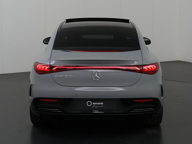 Mercedes-Benz EQE 300 Sport Edition Premium | Luchtvering | 21" AMG Velgen | Night pakket | Digital light