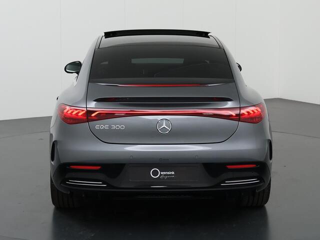 Mercedes-Benz EQE 300 AMG Line | Panorama-schuifdak | Rij-Assist | Memory Zetels | Sfeerverlichting | Burmester3D | Apple Carplay/Android Auto