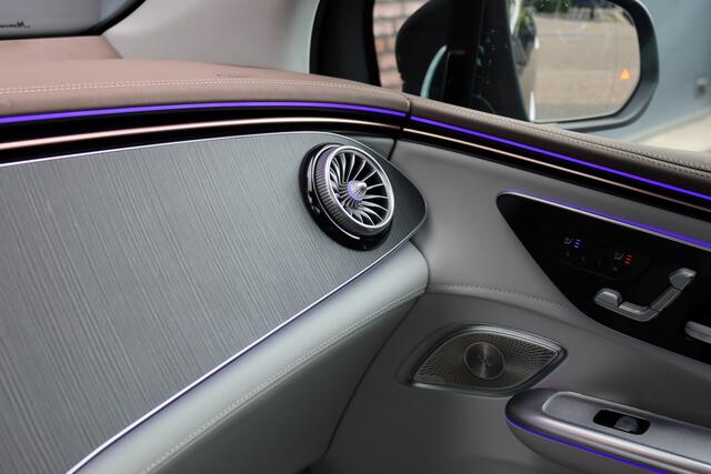 Mercedes-Benz EQE SUV 350+ AMG Line 96 kWh | Achterasbesturing | Distronic+ | Stoelventilatie | HUD | Nappa Leder | Memory | Digital Light | Panoramadak | Burmester | Surround Camera |
