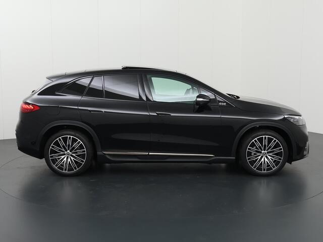 Mercedes-Benz EQE SUV 350+ Sport Edition 96 kWh | Trekhaak | Panoramadak | Stoelverwarming |