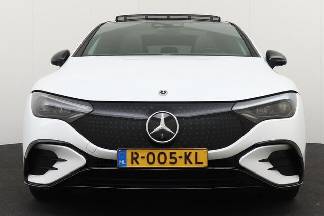Mercedes-Benz EQE 300 AMG 89 kWh Night-Pakket Pano-dak Burmester