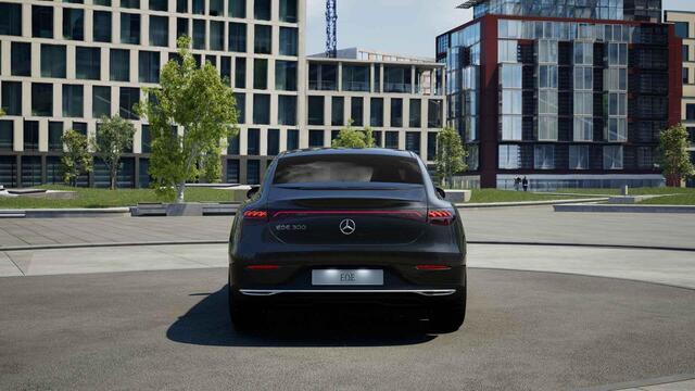 Mercedes-Benz EQE 300 Business Line 89 kWh | Alarm | Getint glas | Widescreen | Sfeerverlichting |