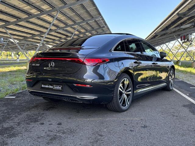 Mercedes-Benz EQE 300 Business Edition 89 kWh | Panoramadak | Getint glas | Sfeerverlichting | Stoelverwarming | Parkeercamera |