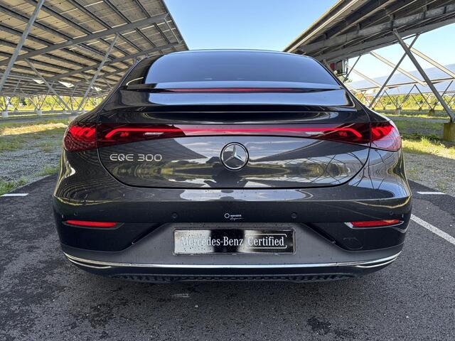 Mercedes-Benz EQE 300 Business Edition 89 kWh | Panoramadak | Getint glas | Sfeerverlichting | Stoelverwarming | Parkeercamera |