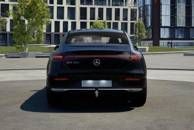 Mercedes-Benz EQE 300 Hyper Screen 89 kWh Trekhaak Airmatic Distronic Memory Stoelverwarming