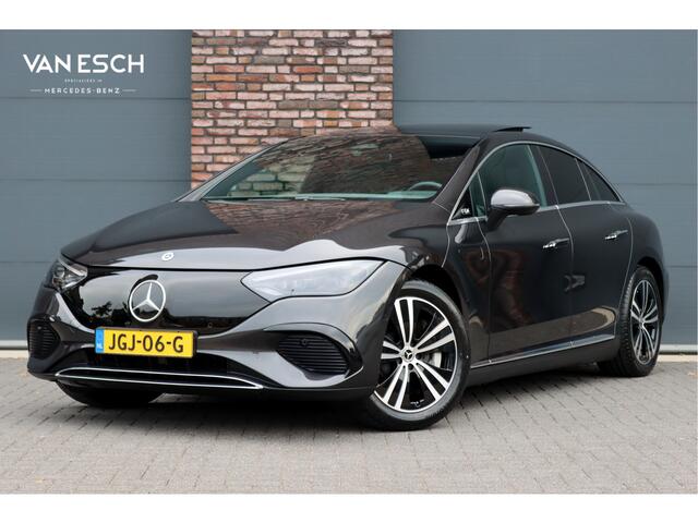 Mercedes-Benz EQE 300 Luxury Line 89 kWh | 39.500,- ex | Distronic | Panoramadak | Verwarmd Stuurwiel | Memory | Leder | Warmtepomp | Camera | Rijassistentiepakket | Digital Light |