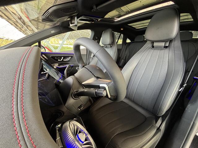 Mercedes-Benz EQE 500 4Matic Business Solution AMG 90 kWh | Premium Plus | Hyperscreen | Panoramadak | Achterasbesturing | Burmester | Stoelverwarming/ventilatie | Winter pakket | Rijassistentiepakket |