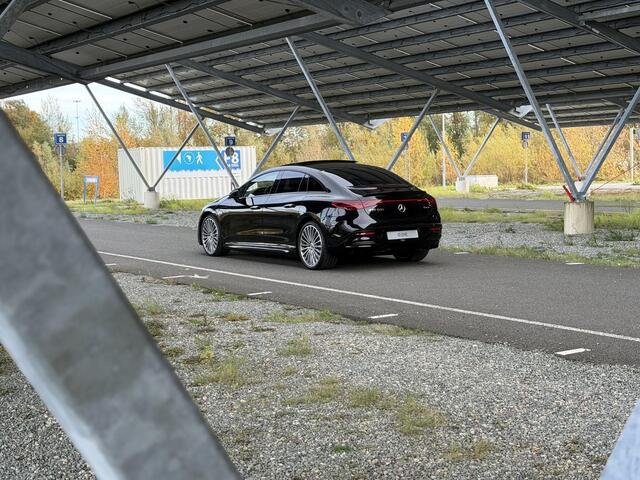 Mercedes-Benz EQE 500 4Matic Business Solution AMG 90 kWh | Premium Plus | Hyperscreen | Panoramadak | Achterasbesturing | Burmester | Stoelverwarming/ventilatie | Winter pakket | Rijassistentiepakket |