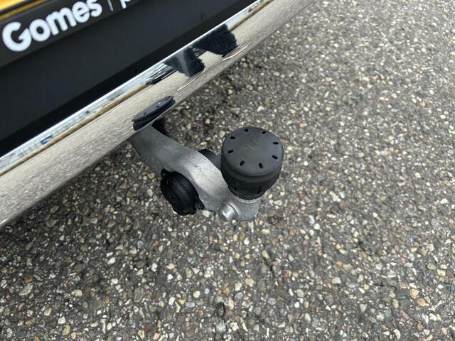 Mercedes-Benz EQE SUV 300 Business Edition | Panoramadak | Trekhaak | Cruise Control | Stuurverwarming | Stoelverwarming