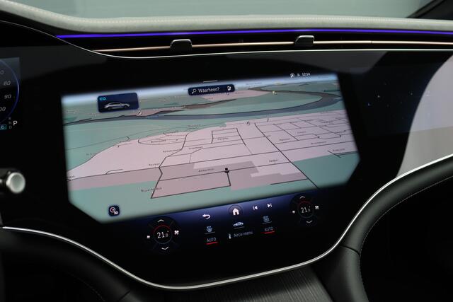Mercedes-Benz EQE 300 Premium+ 89 kWh | Hyperscreen | Distronic+ | Panoramadak | Memory | Burmester | Digital Light | Keyless Go | Leder | Luchtkwaliteitspakket | Augmented Reality |