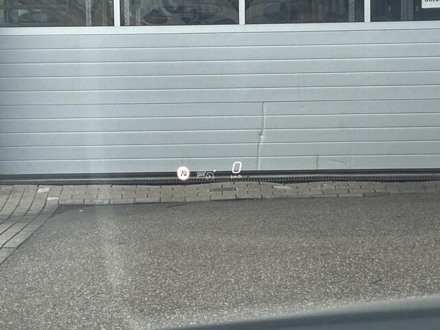 Mercedes-Benz EQE 300 AMG | Head-Up Display | Panoramadak | Achteruitrijcamera | Sfeerverlichting | Memorystoelen |Stoelverwarming | Apple & Android Carplay