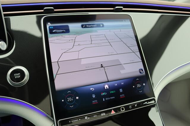 Mercedes-Benz EQE 300 Business Solution Premium 90 kWh | Luchtvering | Distronic+ | Panoramadak | Massage | Burmester | Digital Light | Surround Camera | Augmented Reality | Leder | Stoelventilatie | Verwarmd Stuurwiel |