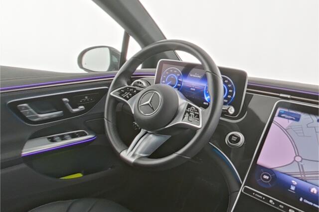 Mercedes-Benz EQE 300 Electric Art Distronic | Alarm | Dodehoekassistent | Sfeerverlichting | Rijassistentiepakket | Achteruitrijcamera. Inclusief 24 maanden Mercedes-Benz Certified garantie voor Europa.