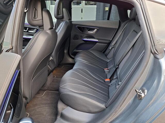 Mercedes-Benz EQE 300 Luxury Line | Panoramadak | AIRMATIC Luchtvering | DISTRONIC Afstandsassistent | Dodehoekassistent | DIGITAL LIGHT | Elektrisch Verstelbare Stoelen + Geheugen | Stoelverwarming | Stuurverwarming | Sfeerverlichting | Apple CarPlay | Android Auto | Elek