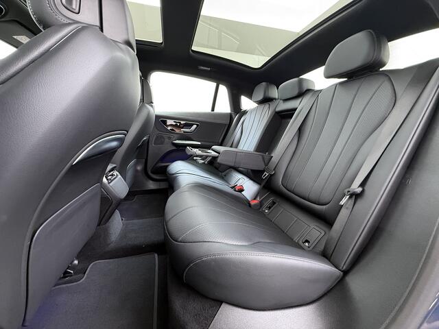 Mercedes-Benz EQE 300 Business Edition 98kWh Pano.schuifdak Warmtepomp Leder Camera Stoelverwarming Apple Carplay Android Auto Navi Ecc Pdc Elek.Stoelen Lmv 19" Led DAB Rijstrooksensor Accugarantie tot 28-3-2034/250.000km 1e Eigenaar Origineel Nederlandse Auto