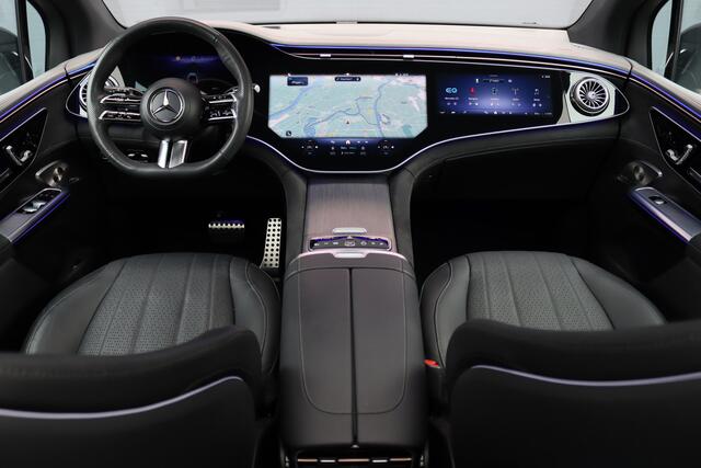 Mercedes-Benz EQE SUV 350 4MATIC AMG Line Premium+ 91 kWh | Luchtvering | Hyperscreen | Achterasbesturing | Distronic+ | Panoramadak | Burmester | Digital Light | Surround Camera | 22kW | Warmtepomp |