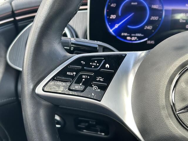 Mercedes-Benz EQE 300 | Panoramadak | Luxury | Achteruitrijcamera | Memorystoelen Verwarmd | Sfeerverlichting | Apple & Android Carplay