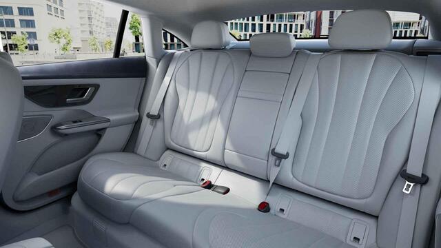 Mercedes-Benz EQE 350+ Luxury Line 91 kWh | Beige interieur | Burmester | Achterasbesturing | Stoelverwarming | Achteruitrijcamera |