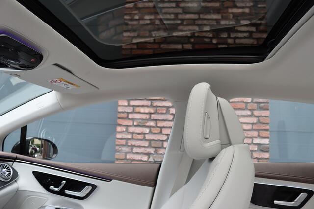 Mercedes-Benz EQE 350+ Launch Edition Luxury Line 91 kWh | Distronic | Panoramadak | Memory | Leder | Camera | HUD | Keyless Go | Verwarmd Stuurwiel | High Perf. LED |