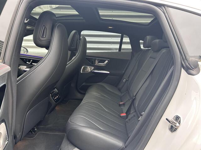 Mercedes-Benz EQE 350 AMG Line 89 kWh | Massage | Panoramadak | Stoelventilatie | Head up display | Burmester