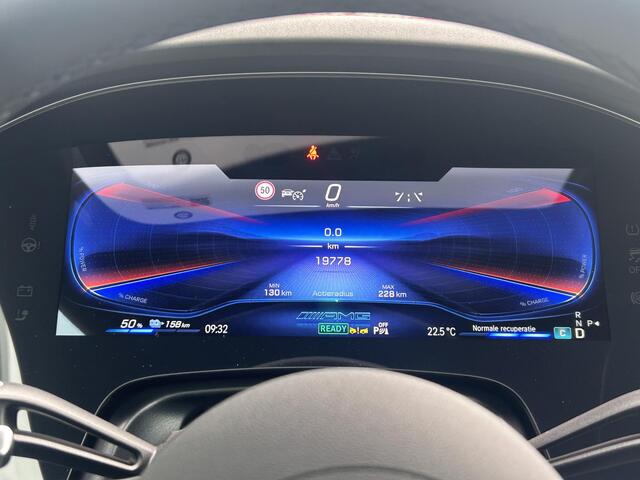Mercedes-Benz EQE AMG 53 4MATIC+ 90 kWh | Achterasbesturing | Hyperscreen | Burmester | Massage | Trekhaak | Digital Light