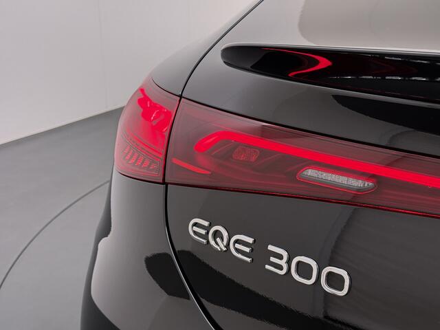 Mercedes-Benz EQE 300 AMG Line 90 kWh | Luchtvering Pano Memory