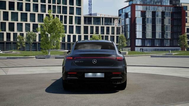 Mercedes-Benz EQE 300 AMG Line 89 kWh | Draadloos laden telefonie | Apple carplay | Sfeerverlichting | Stoelverwarming |