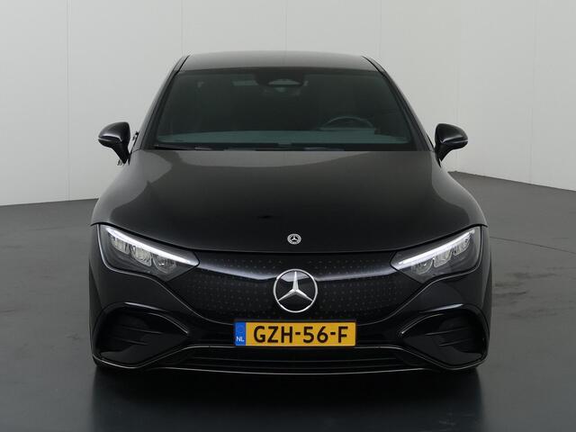 Mercedes-Benz EQE 300 AMG Line 89 kWh | Night | Burmester | Luchtvering | 21" lichtmetalen velgen |