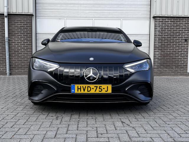Mercedes-Benz EQE AMG 53 4MATIC+ | Premium Plus | Night Pakket | Rijassistentiepakket Plus | Panoramadak | HYPERSCREEN | 360° Camera | AIRMATIC Luchtvering | Achterasbesturing | AMG Keramisch Remsysteem | Sierdelen AMG Carbon | Burmester 3D Surround | Head-up Display | DIG