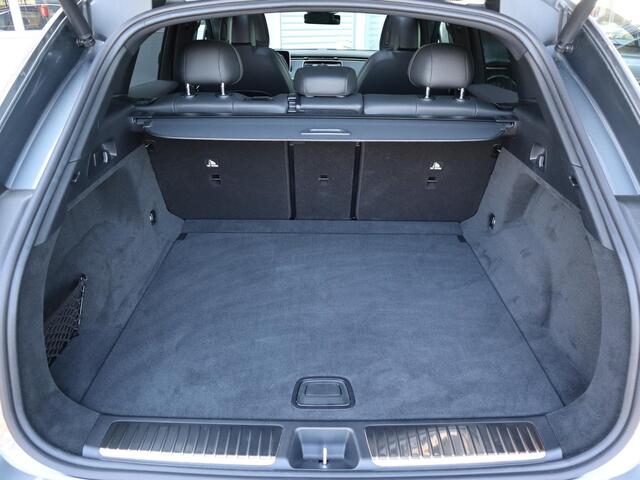 Mercedes-Benz EQE SUV 300 AMG Line 91 kWh l Trekhaak l Keyless l Panoramadak
