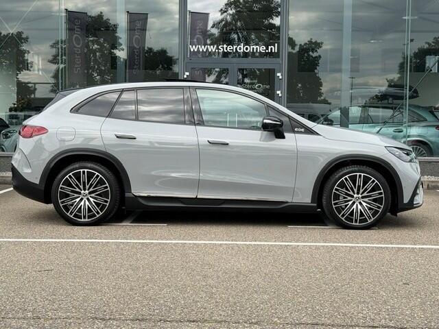 Mercedes-Benz EQE SUV 350 4Matic AMG Line 91 kWh l Airmatic l Achteras besturing l Distronic l Panoramadak l Memory l 360 gr Camera l Burmester l Multibeam LED l Keyless Go MBUX l Night pakket l Augmented Reality l MANUFACTUR ALPINE GRAU l Modeljaar '24 l Cat. prijs 116.250,-