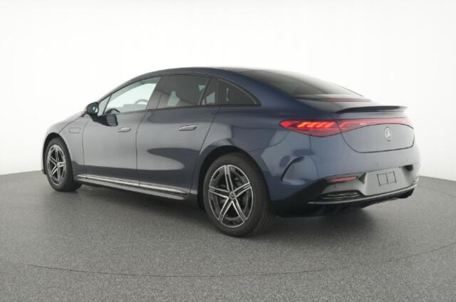 Mercedes-Benz EQE 300 AMG 90 kWh AMG Line | Night Pakket | Panorama Schuif-Kanteldak | Alarm | Sfeerverlichting | Stoelverwarming. Inclusief 24 maanden MB Certified garantie voor Europa.