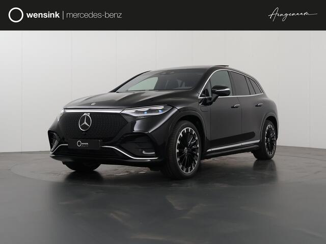 Mercedes-Benz EQS SUV 500 4MATIC AMG Line 108 kWh | Business Class | MBUX Entertainment | Hyperscreen | 22-Inch | Panoramadak | Massage | Trekhaak | Rijassistentiepakket+ | Stoelventilatie en -verwarming |