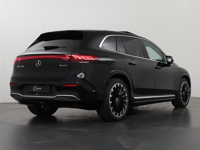 Mercedes-Benz EQS SUV 500 4MATIC AMG Line 108 kWh | Business Class | MBUX Entertainment | Hyperscreen | 22-Inch | Panoramadak | Massage | Trekhaak | Rijassistentiepakket+ | Stoelventilatie en -verwarming |