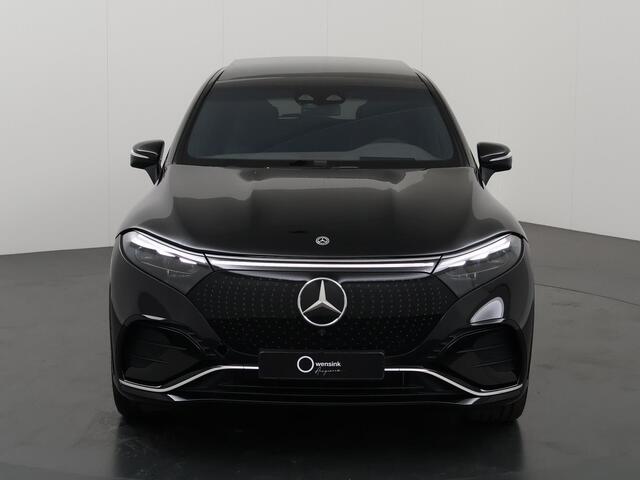 Mercedes-Benz EQS SUV 500 4MATIC AMG Line 108 kWh | Business Class | MBUX Entertainment | Hyperscreen | 22-Inch | Panoramadak | Massage | Trekhaak | Rijassistentiepakket+ | Stoelventilatie en -verwarming |