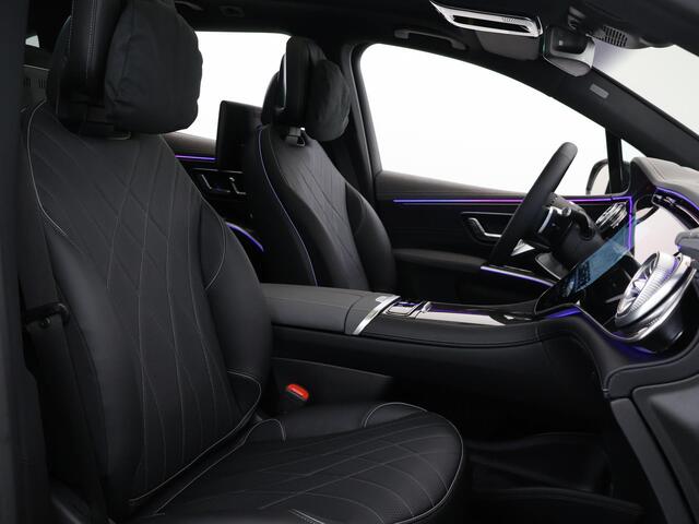 Mercedes-Benz EQS SUV 500 4MATIC AMG Line 108 kWh | Business Class | MBUX Entertainment | Hyperscreen | 22-Inch | Panoramadak | Massage | Trekhaak | Rijassistentiepakket+ | Stoelventilatie en -verwarming |
