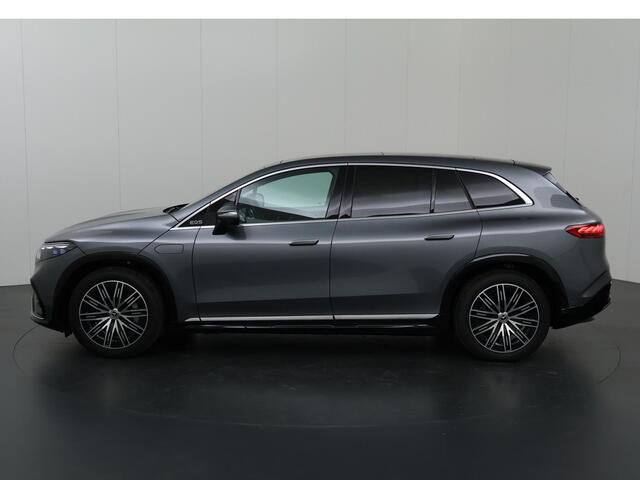 Mercedes-Benz EQS SUV 450+ AMG Line 108 kWh | Premium pakket | Rijassistentiepakket Plus | 360°-camera | 7 Persoons | Burmester® 3D | Augmented reality | Digital Light | Trekhaak |
