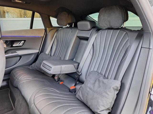 Mercedes-Benz EQS 580 4MATIC AMG Line 108 kWh | Panoramadak | Burmester | Massage stoelen | DIGITAL LIGHT | 360? camera | Achterasbesturing | Memory pakket | Head-up Display | ENERGIZING pakket | Elektrische achterklep