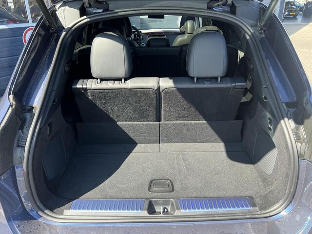 Mercedes-Benz EQS SUV 450+ AMG Line | Premium Plus | Night Pakket | Rijassistentiepakket Plus | Panoramadak | Derde Zitrij | Trekhaak | AIRMATIC Luchtvering | Burmester 3D Surround | Head-up Display | 360° Camera | Stuurverwarming | Stoelverwarming | Stoelventilatie