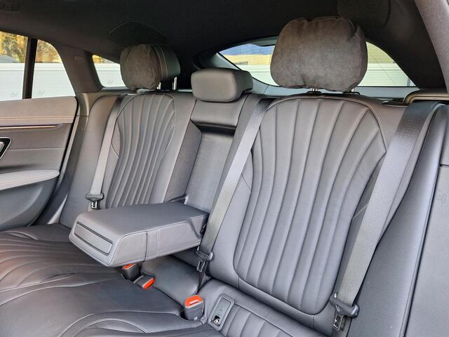 Mercedes-Benz EQS 450+ Luxury | Premium Plus | Rijassistentiepakket Plus | Panoramadak | DIGITAL LIGHT | AIRMATIC | Apple CarPlay | Android Auto | Burmester® Surround | Head-up Display | 360° Camera | Dashcam | Trekhaak | Achterasbesturing | Showmodel
