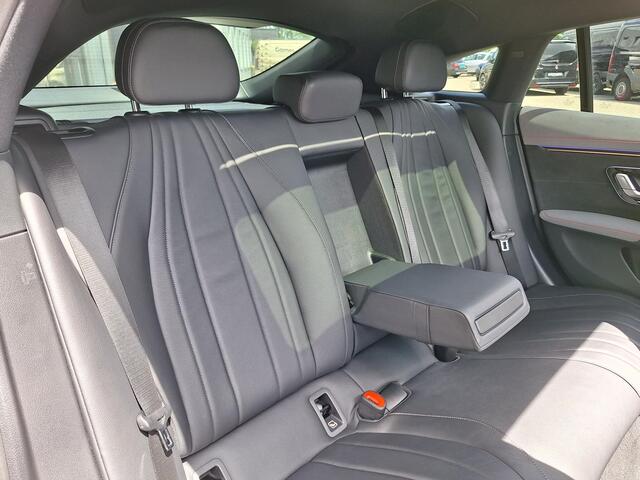 Mercedes-Benz EQS 450+ AMG Line 108 kWh | Panoramadak | Trekhaak | Burmester | 360° camera | Achterasbesturing | Memory pakket | HUD | DIGITAL LIGHT | Keyless-GO | Elektrische achterklep