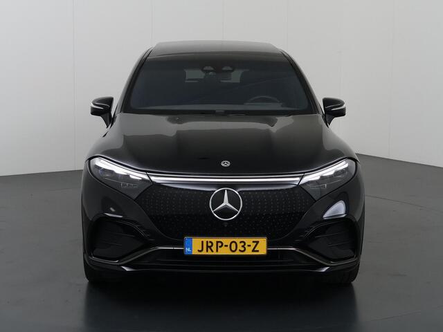 Mercedes-Benz EQS SUV 450 4MATIC 108 kWh AMG Line | Nieuwprijs ¤ 150.752 | Premium Plus Pakket | Panoramaschuifdak | Akoestiekcomfortpakket | Massagestoelen | Trekhaak | Softclose | Verwarmde Voorruit |