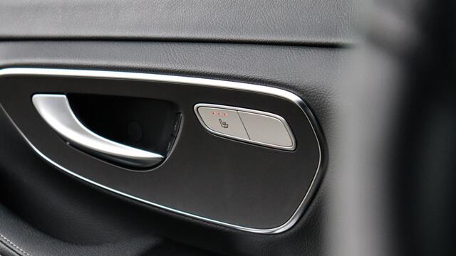 Mercedes-Benz EQV 300 L2 Avantgarde 7-Pers | Burmester | Surround View | Airmatic | Leder | Distronic plus