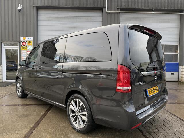 Mercedes-Benz EQV 300 90 kWh L2 Avantgarde 90 kWh 8-Persoons ¤58.650,- Incl BTW