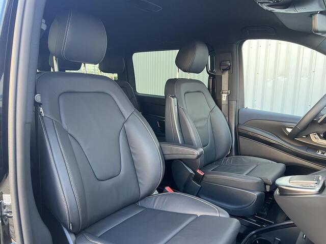 Mercedes-Benz EQV 300 L3 90 kWh Avantgarde Design- pakket | 7- pers. | Airmatic | 360 gr. camera | zwart leder | Distronic | 18"lmv | Navigatie | Elektr. voorstoelen met memory