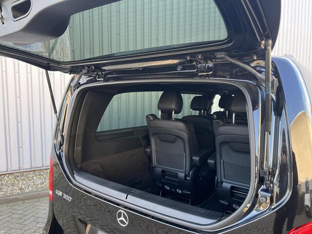 Mercedes-Benz EQV 300 L3 90 kWh Avantgarde Design- pakket | 7- pers. | Airmatic | 360 gr. camera | zwart leder | Distronic | 18"lmv | Navigatie | Elektr. voorstoelen met memory