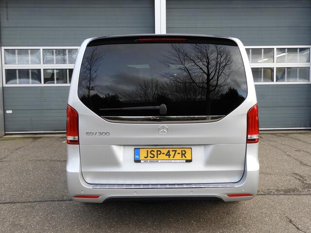 Mercedes-Benz EQV 300 L2 90 kWh 8 PERS | LUCHTVERING | 360° CAMERA | DISTRONIC